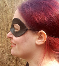Load image into Gallery viewer, Pointed Domino Mask - Pointed Edge Molded Leather Mask in Multiple Colors