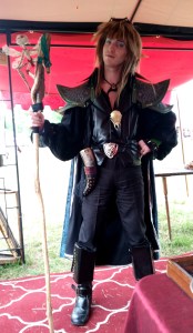 Nicely detailed costume! Always a good idea to befriend the Goblin King.